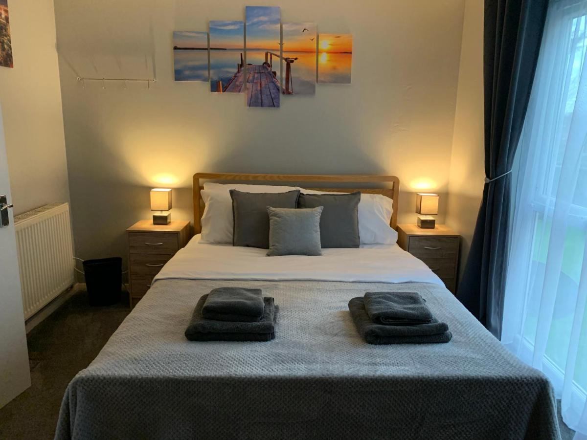 Modern Cosy Warm Home With Free Parking Chelmsford Exteriér fotografie